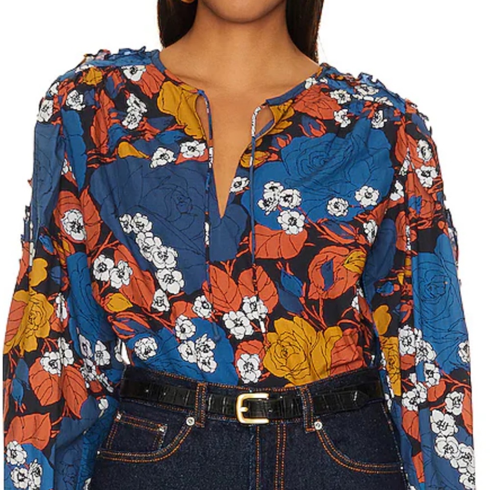 The Dylon Short-Sleeve Wide-Placket Top